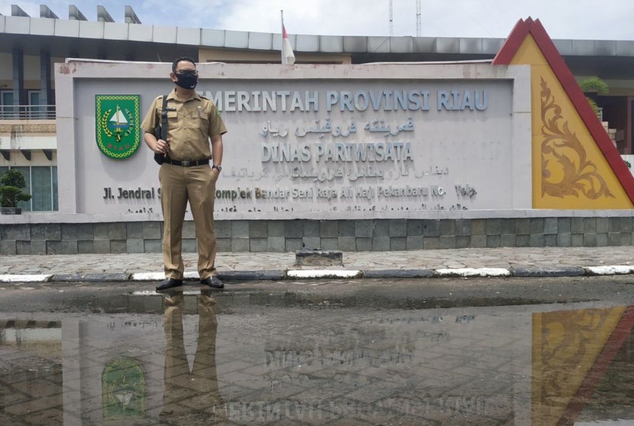 25 Persen ASN Pemprov Riau WFH, Kerja Harus Maksimal - GenPI.co RIAU