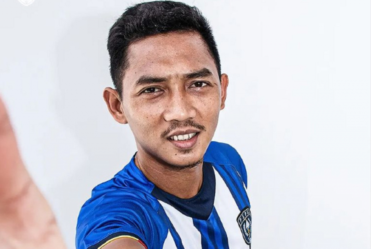 Profil Afiful Huda, Pemain Bek Baru PSPS Riau - GenPI.co RIAU