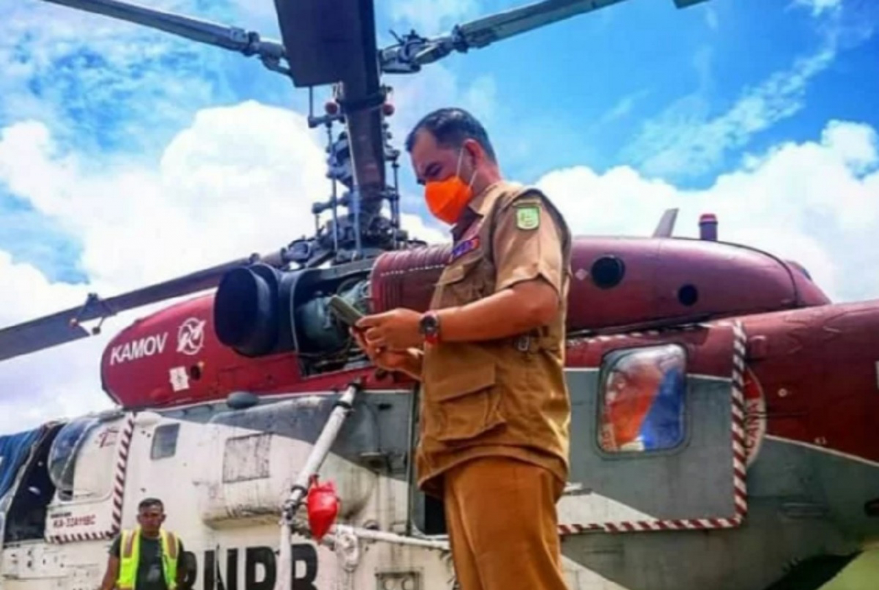 Kebakaran di Rohil, BPBD Riau Kerahkan Helikopter - GenPI.co RIAU