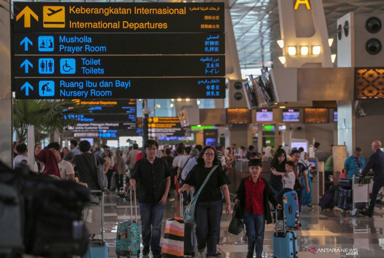 Jadwal Pesawat Pekanbaru ke Jakarta Berangkat Sore, Senin 18 September - GenPI.co RIAU