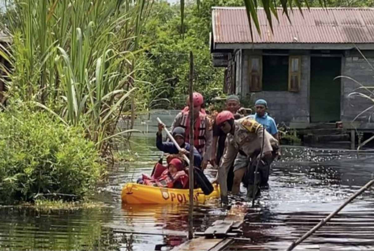 Banjir di 8 Kecamatan, Pemkab Siak Akan Dirikan Posko Penanganan - GenPI.co RIAU