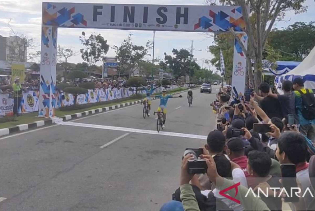 Top! Pembalap Indonesia Kuasai Etape I Tour de Siak - GenPI.co RIAU