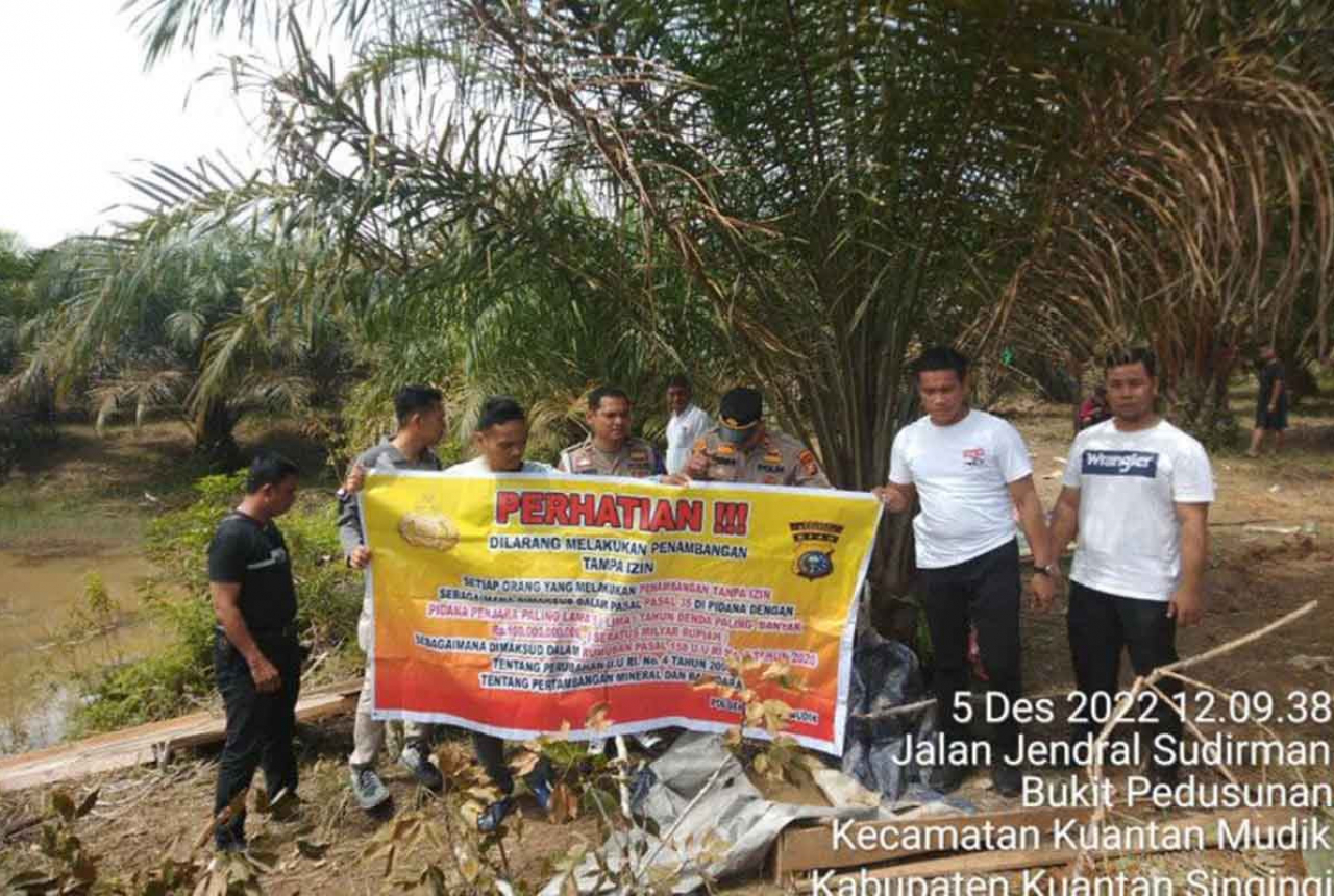 Dugaan Penambangan Emas Ilegal di Kuansing, Polisi Bertindak - GenPI.co RIAU