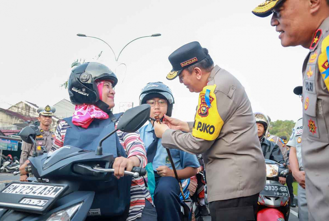Operasi Lancang Kuning, Polda Riau Tindak 957 Pelanggar Lalu Lintas - GenPI.co RIAU