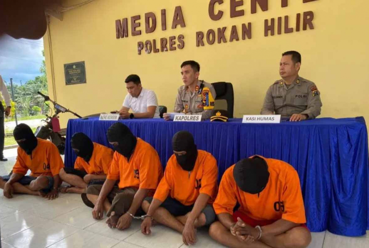 Aniaya Pencuri hingga Tewas, Polres Rohil Tangkap 5 Penjaga Kebun Sawit - GenPI.co RIAU