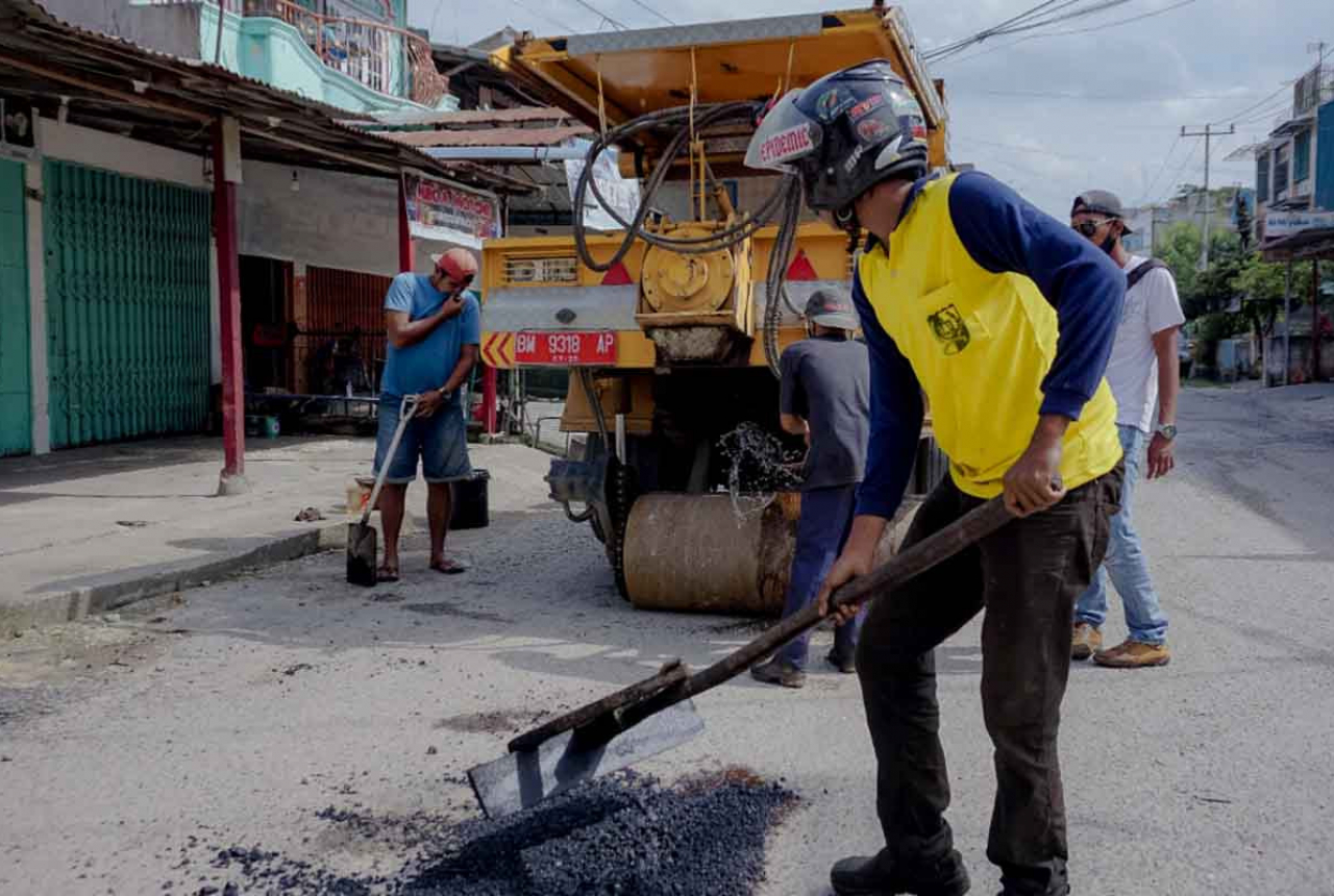 Mantap! 33 Ruas Jalan di Pekanbaru Selesai Diperbaiki Dalam 2 Bulan - GenPI.co RIAU