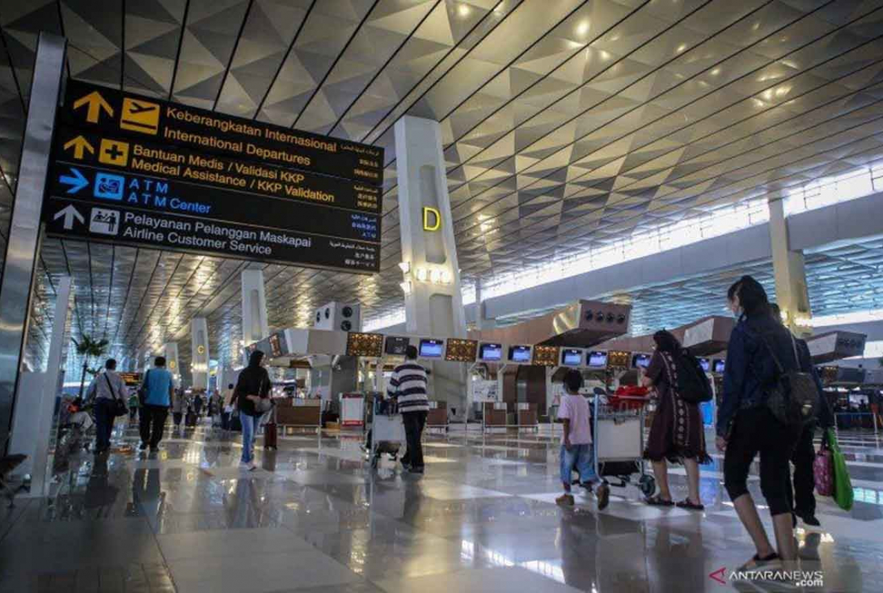 Jadwal Pesawat Pekanbaru ke Jakarta Harga Tiket Murah Jumat Besok - GenPI.co RIAU