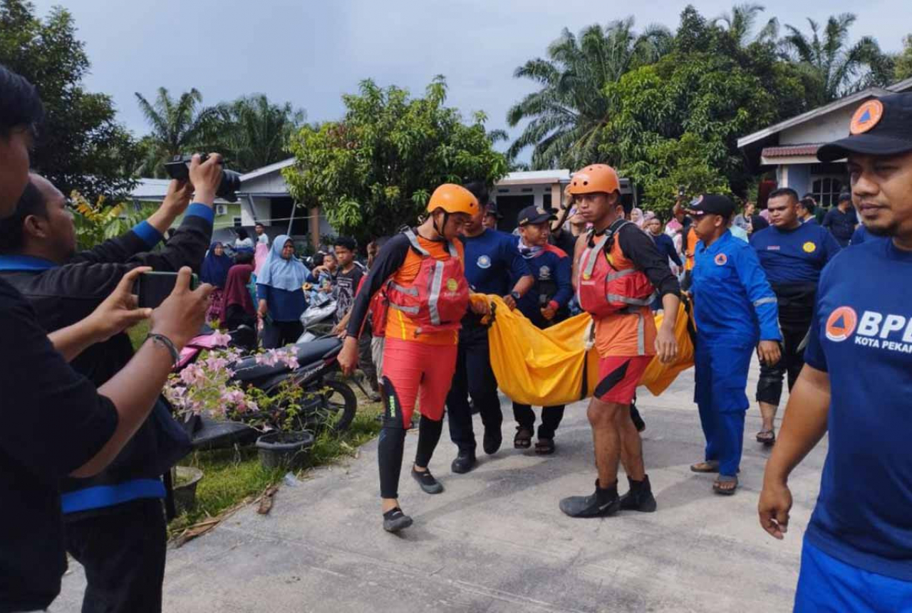2 Anak Meninggal Dunia Akibat Terseret Arus Sungai Siak di Pekanbaru - GenPI.co RIAU