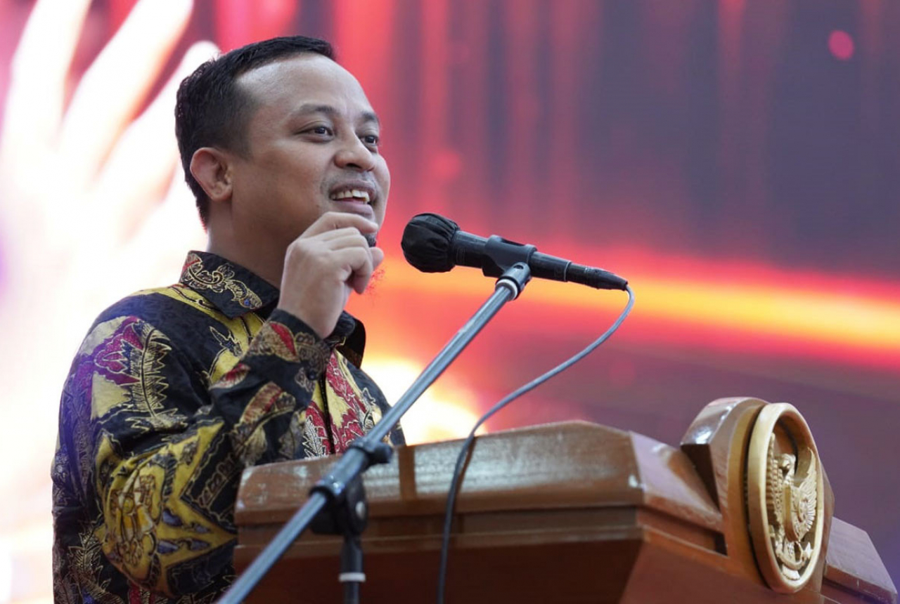 Gubernur Sulsel Beri Imbauan, PNS dan ASN Harus Patuh - GenPI.co SULSEL