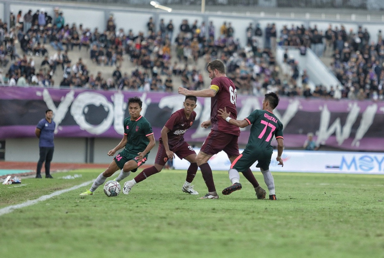 PSM Makassar Bawa Target Khusus saat Melawan Arema FC, Penasaran - GenPI.co SULSEL