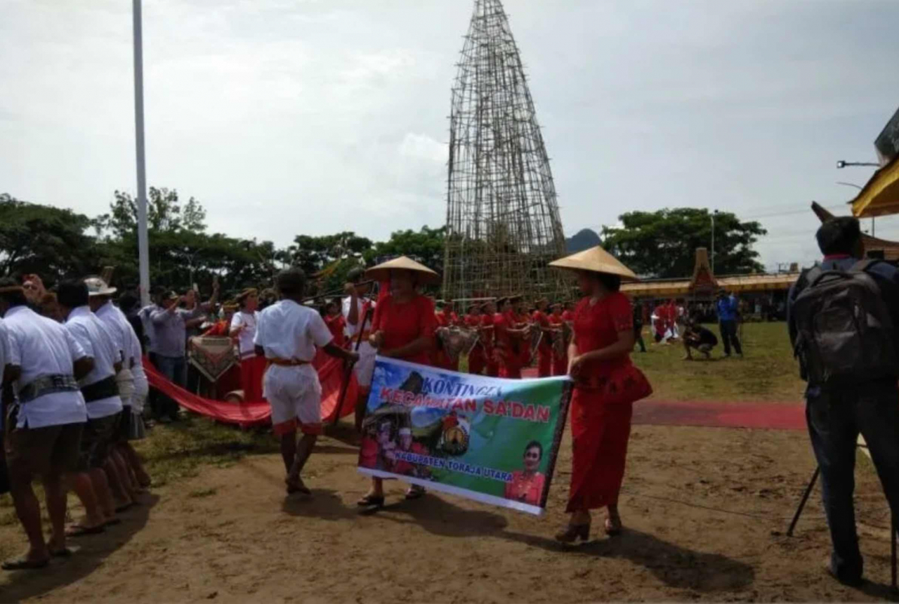 Ritual Pasemba Toraya Tana Toraja Siap Jadi Olahraga Wisata - GenPI.co SULSEL