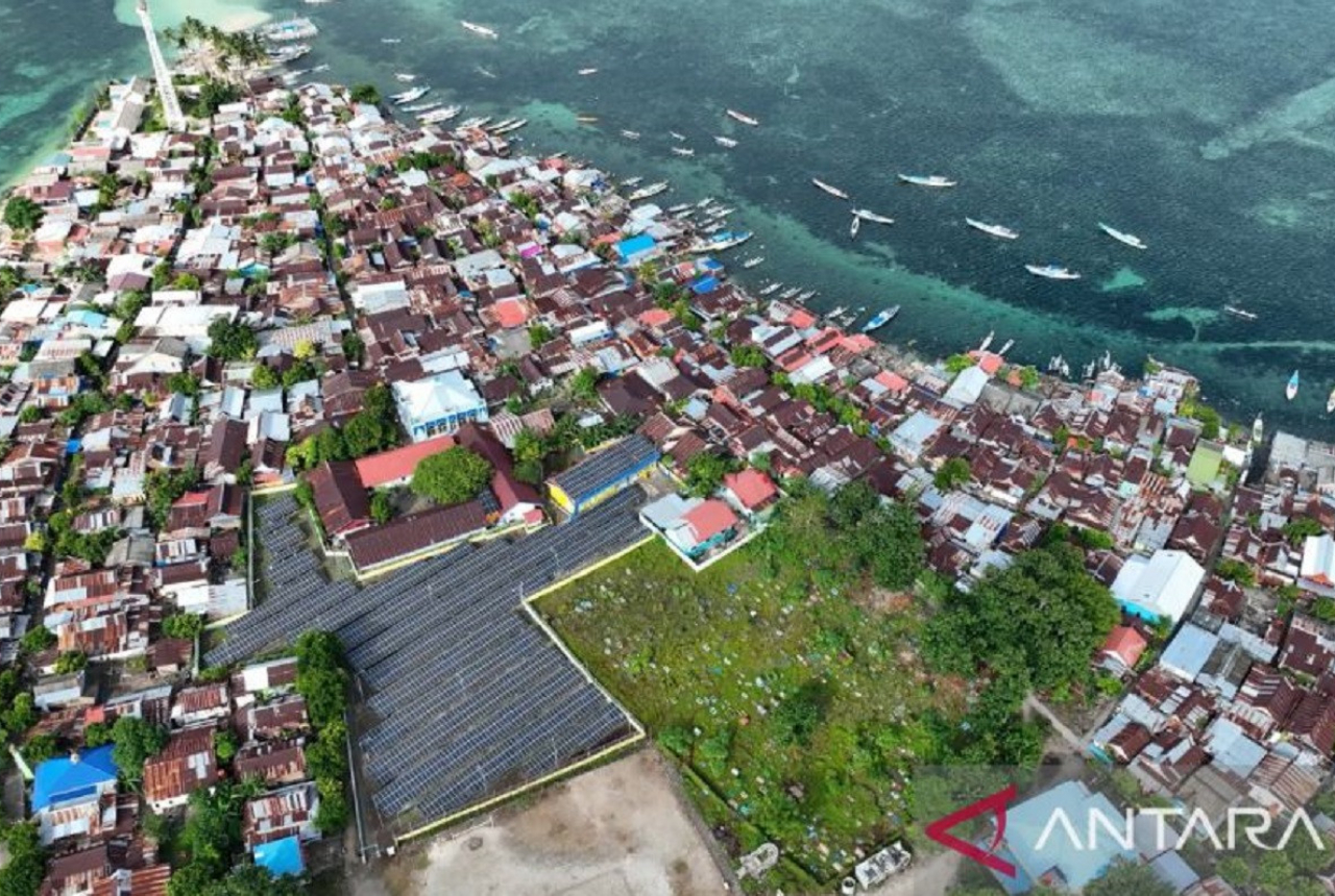 Pulau Kodingareng Kian Terang Berkat PLTS dari PLN, Sektor Ekonomi Langsung Memelesat - GenPI.co SULSEL