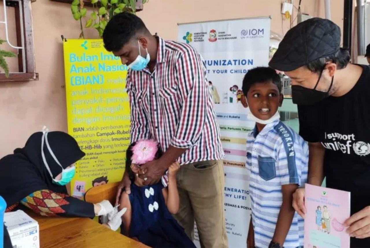 Cegah KLB, Anak Imigran di Makassar Sulsel Imunisasi Campak Rubella - GenPI.co SULSEL