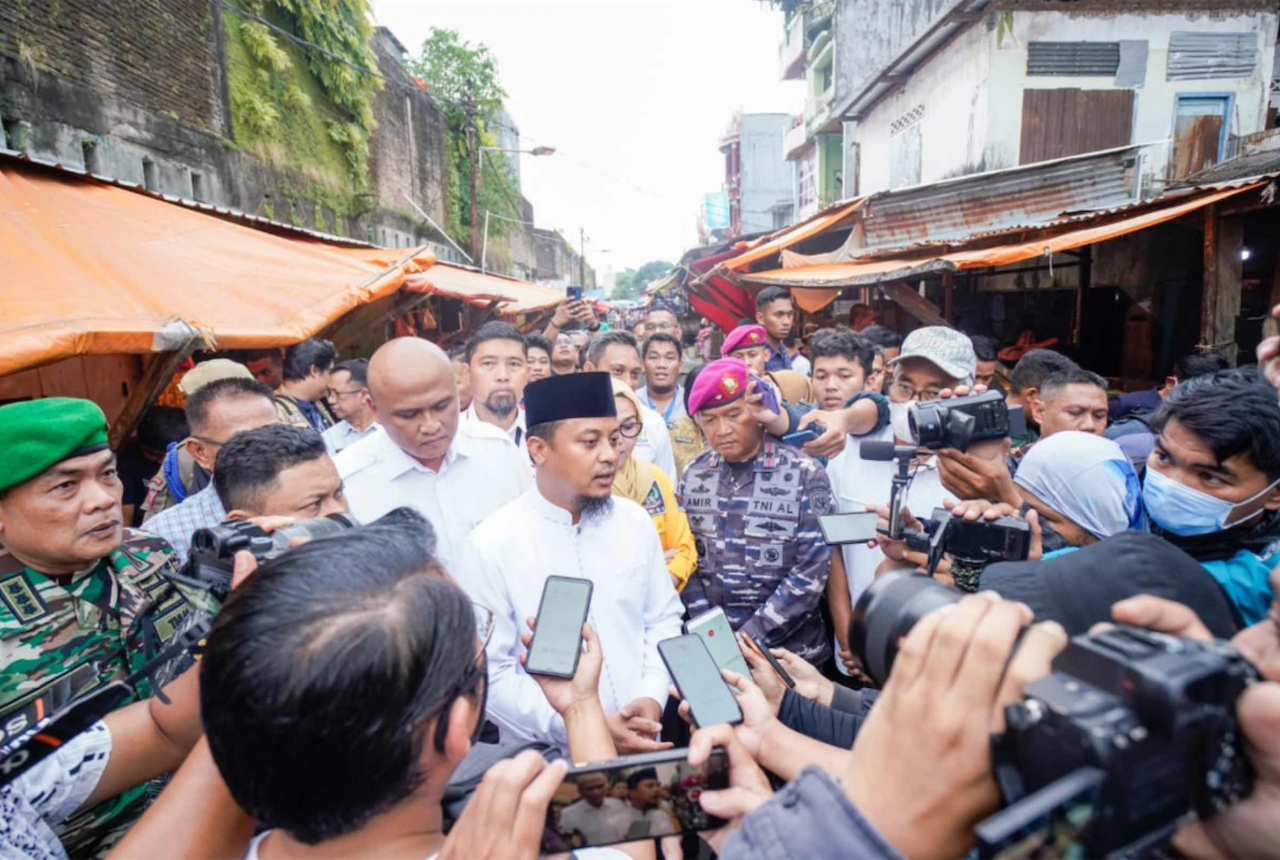 Gubernur Sulsel Blusukan ke Pasar Terong Makassar, Lihat Hasilnya - GenPI.co SULSEL
