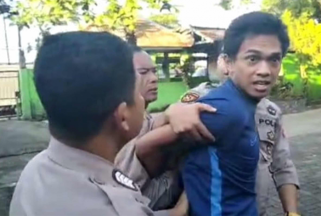 Mantan Pemain PSM Makassar Bikin Ulah, Sekuriti Terkapar - GenPI.co SULSEL