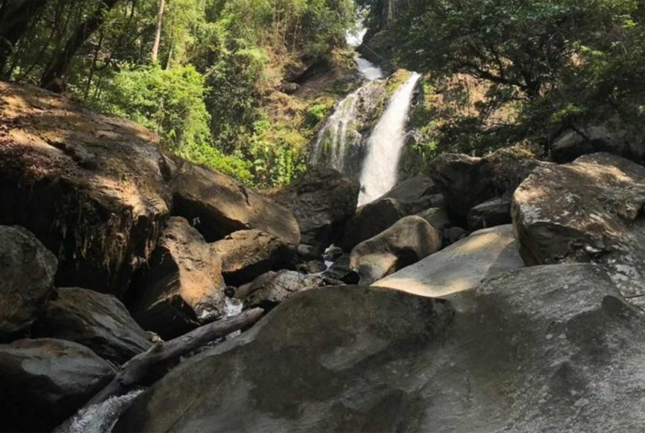 Air Terjun Tikuarau, Pesona Keindahan Alam Kebanggaan Kolaka - GenPI.co SULTRA