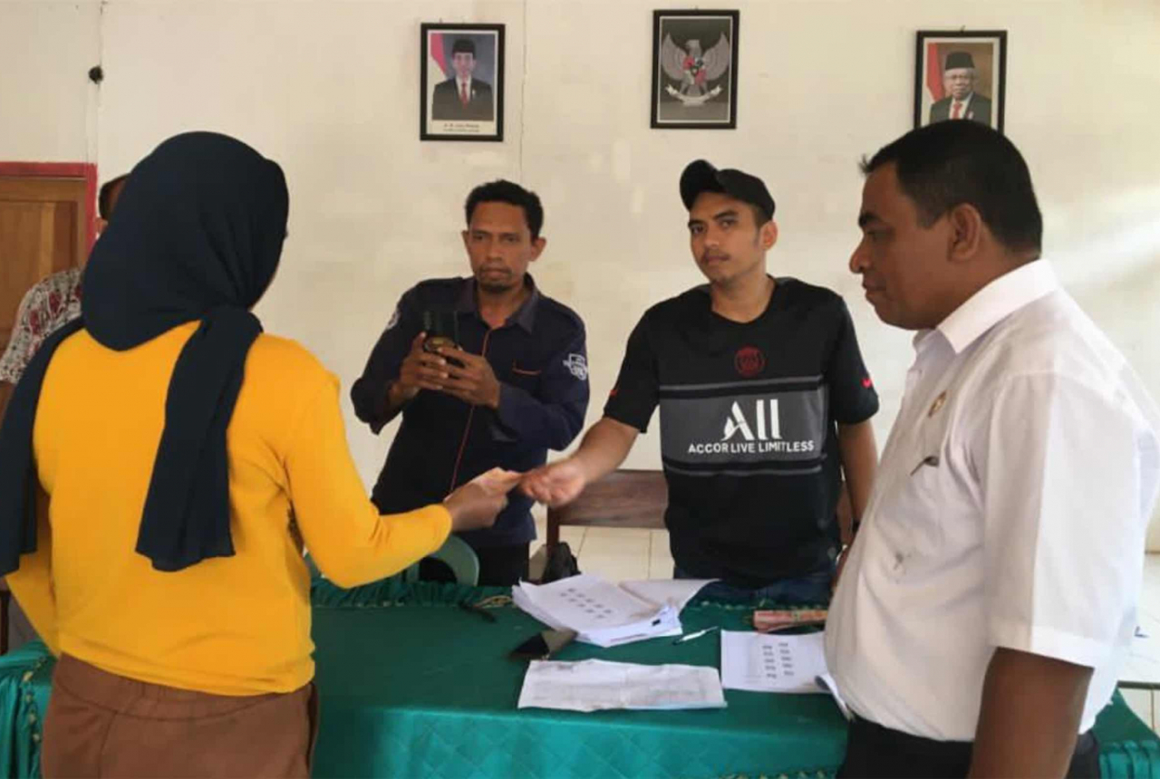 Warga Muna Mulai Rasakan Manfaatnya, Terima Kasih Rp500 Ribu - GenPI.co SULTRA