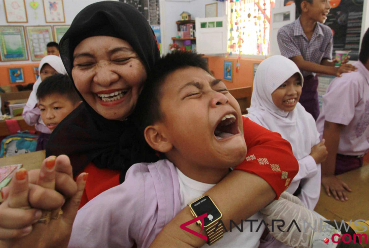Vaksin Booster Kendari Rendah, Dokter Rahminingrum Bilang Begini - GenPI.co SULTRA