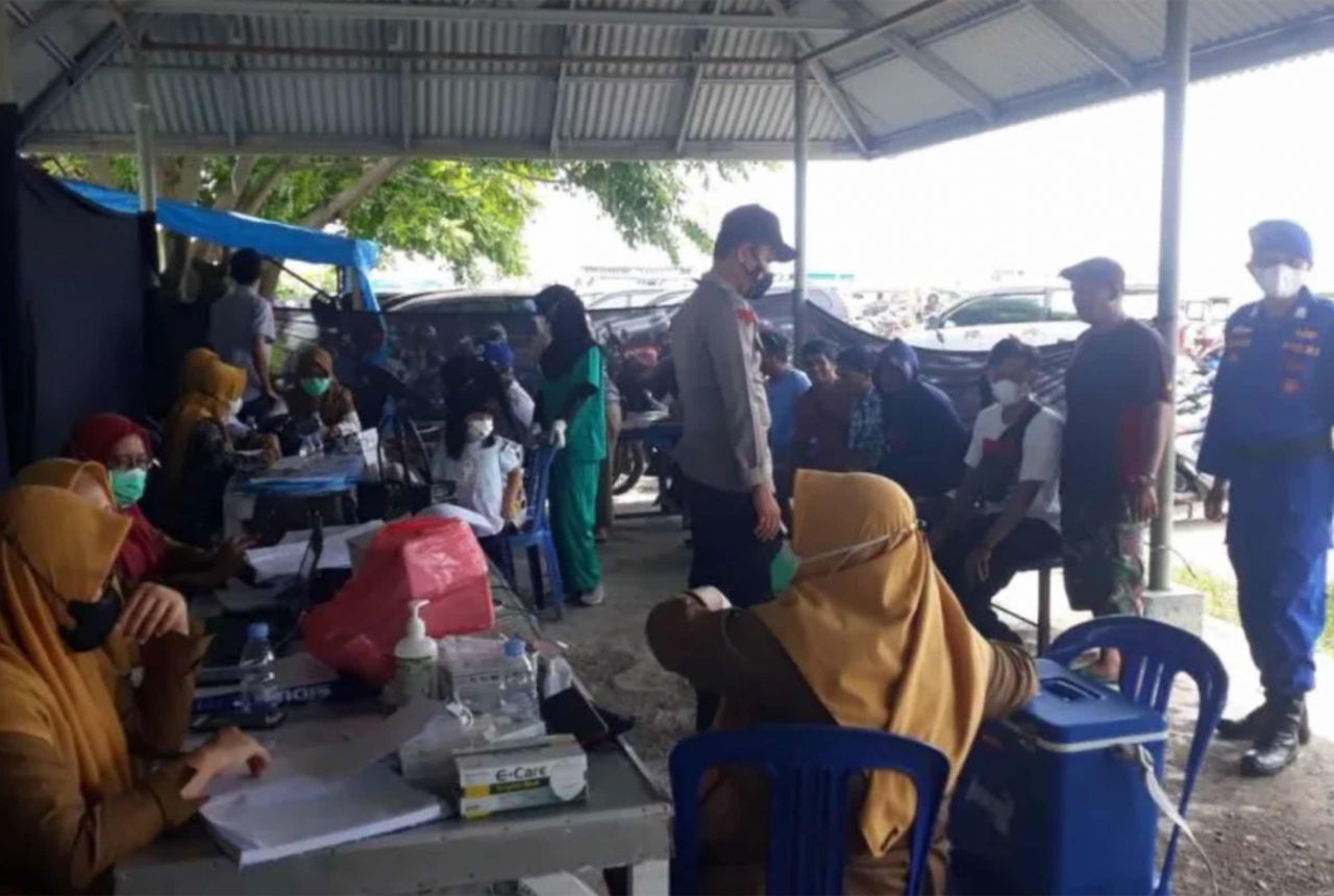 3 Pelabuhan di Baubau Sediakan Vaksinasi Gratis Penumpang Kapal - GenPI.co SULTRA