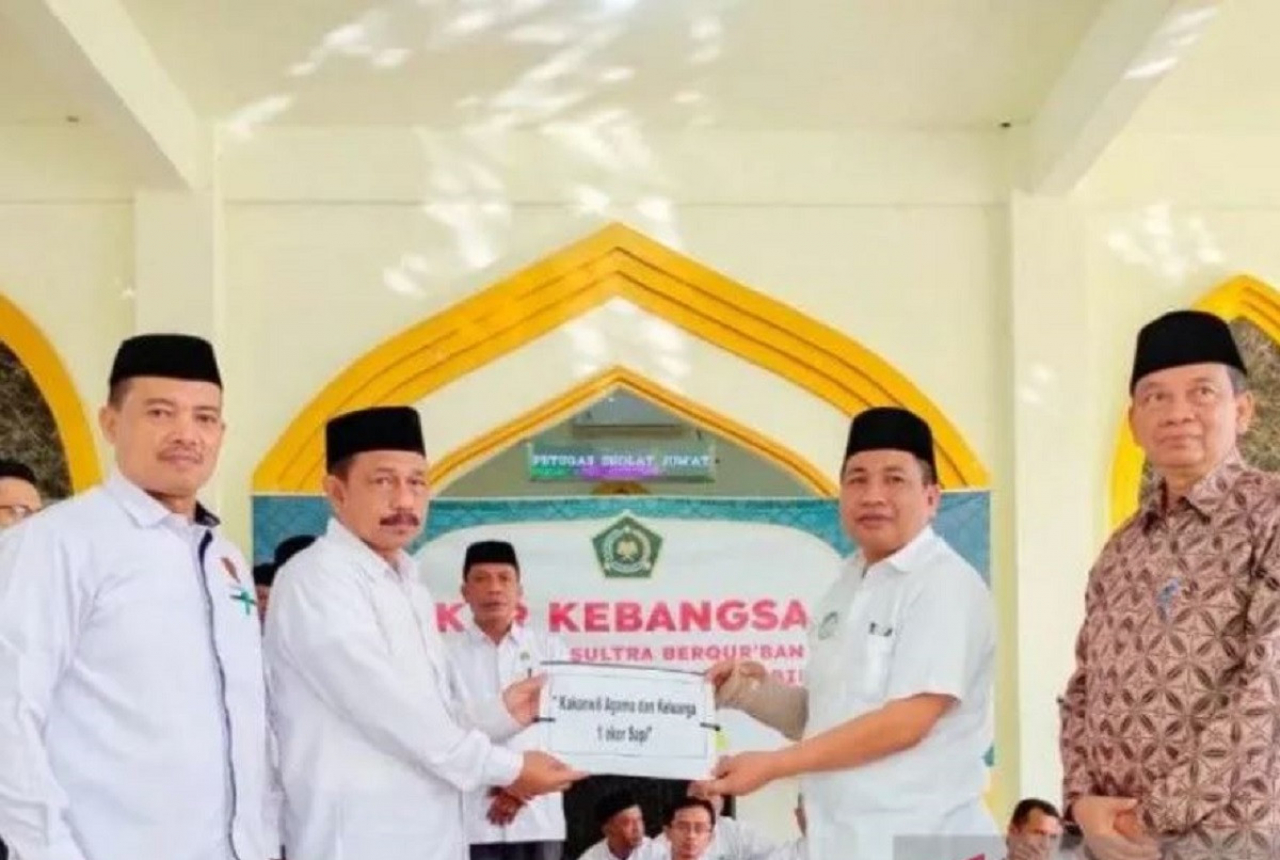 Lingkungan Kanwil Kemenag Sultra Meriah, ada 2 Ekor Sapi - GenPI.co SULTRA