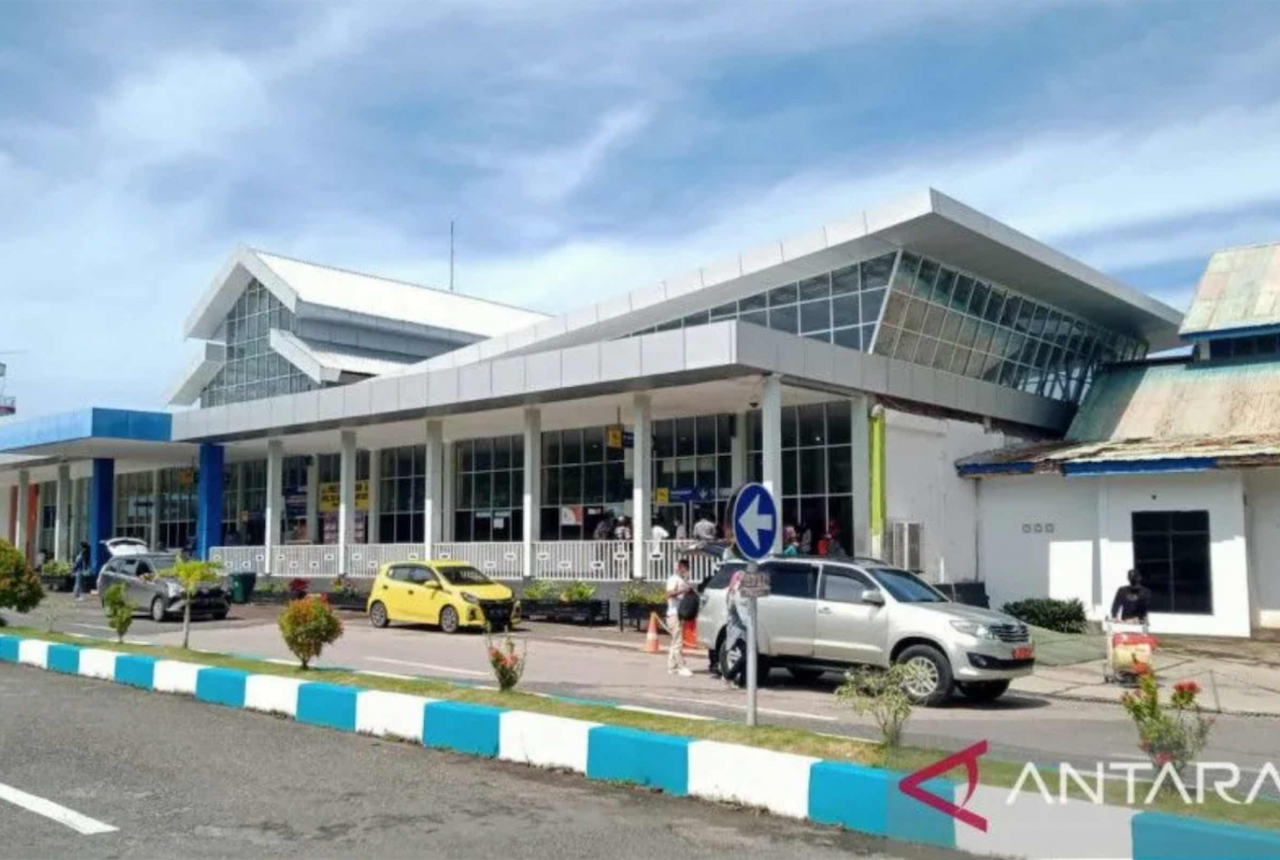 Penerbangan Wakatobi Disetop, Penumpang Bandara Baubau Meroket - GenPI.co SULTRA