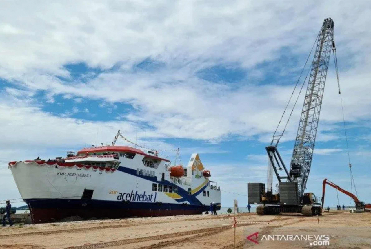 Galangan Kapal Akan Dibangun di Baubau, Wali Kota Monianse: Bonekom - GenPI.co SULTRA