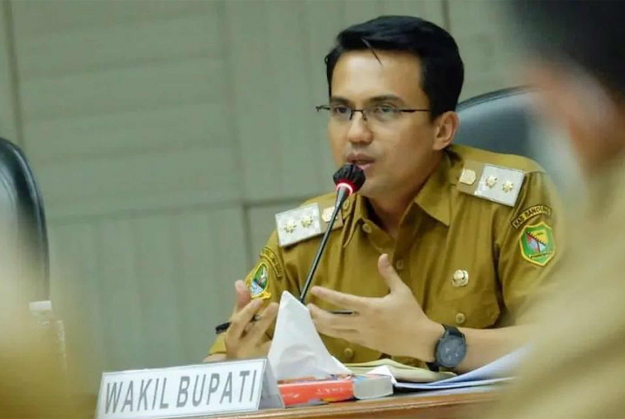Wakil Bupati Sahrul Gunawan Ditolak Ayu Ting Ting, Nomor Diblokir - GenPI.co SULTRA