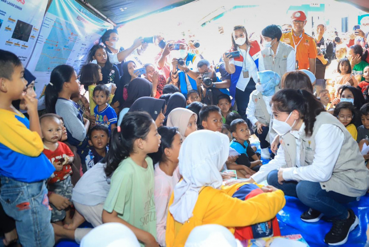 Srikandi BRI dan BUMN All Out Percepat Pemulihan Korban Gempa Cianjur - GenPI.co SULTRA