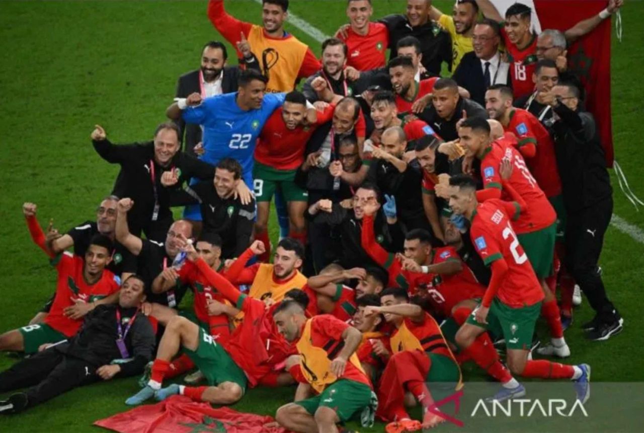 Maroko Lolos Semifinal Piala Dunia, Pemain Portugal Cristiano Ronaldo Menangis - GenPI.co SULTRA