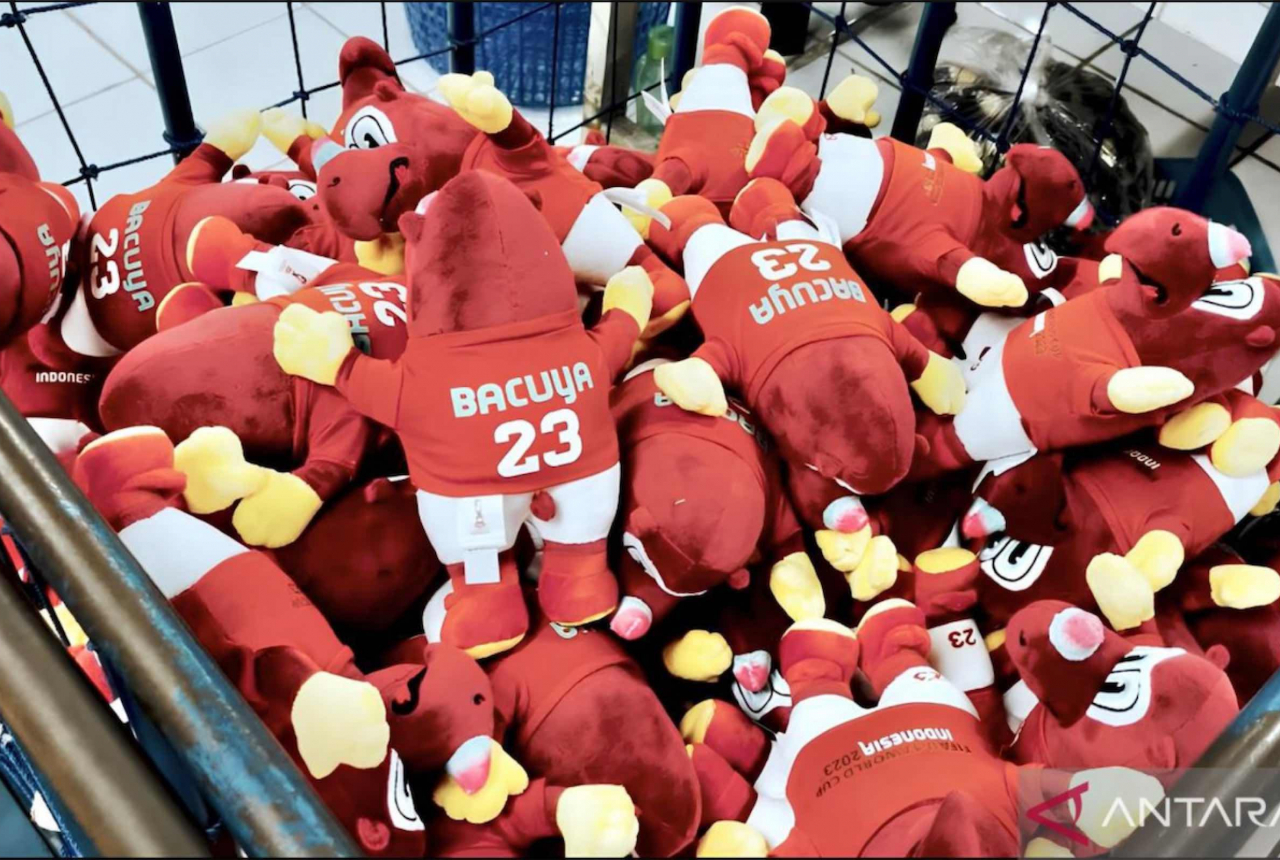 Merchandise Piala Dunia U17 2023 Rasa Indonesia, Bakalan Laris Manis - GenPI.co SULTRA