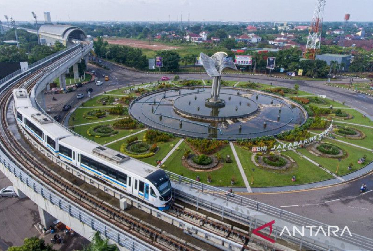 Penumpang LRT Sumsel Melonjak, KAI Palembang Tambah 8 Perjalanan - GenPI.co SUMSEL