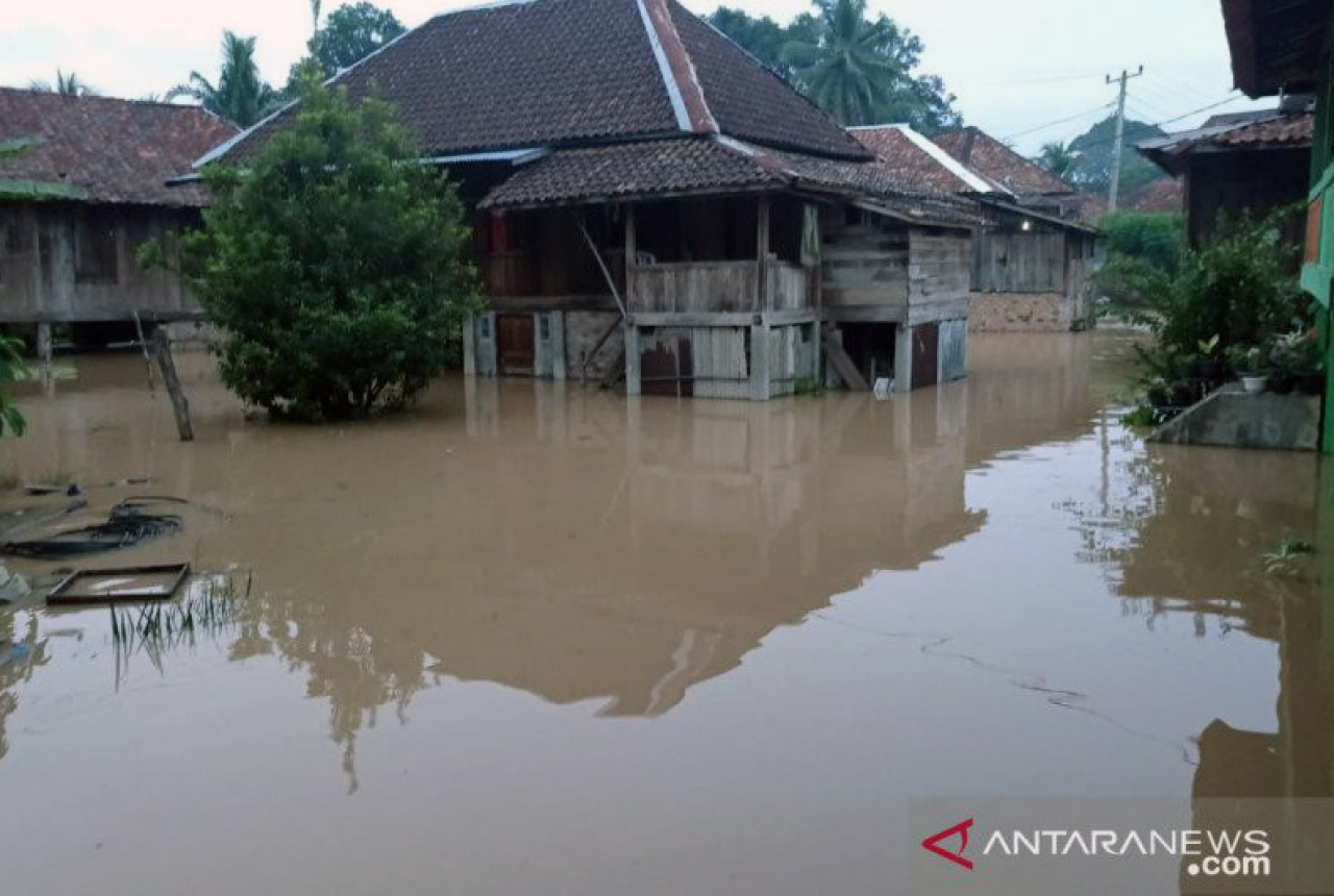 BPBD OKU Nyalakan Alarm Bahaya, 9 Kecamatan Terancam Banjir - GenPI.co SUMSEL