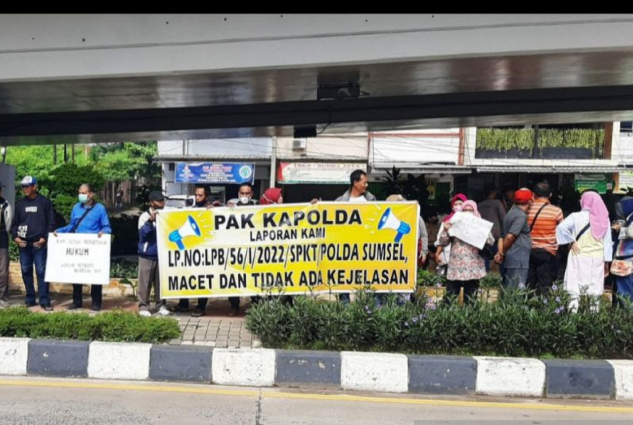 73 Eks Karyawan Hotel di Palembang Tuntut Pesangon Rp4,5 Miliar - GenPI.co SUMSEL