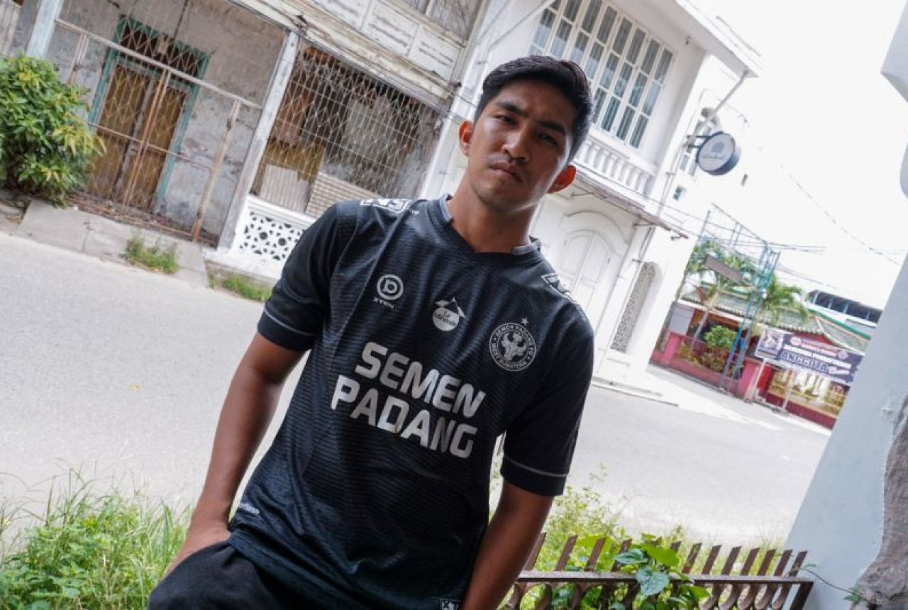Eks Bek Persik Aldo Claudio Jadi Rekrutan Ke-16 Semen Padang FC - GenPI.co SUMSEL