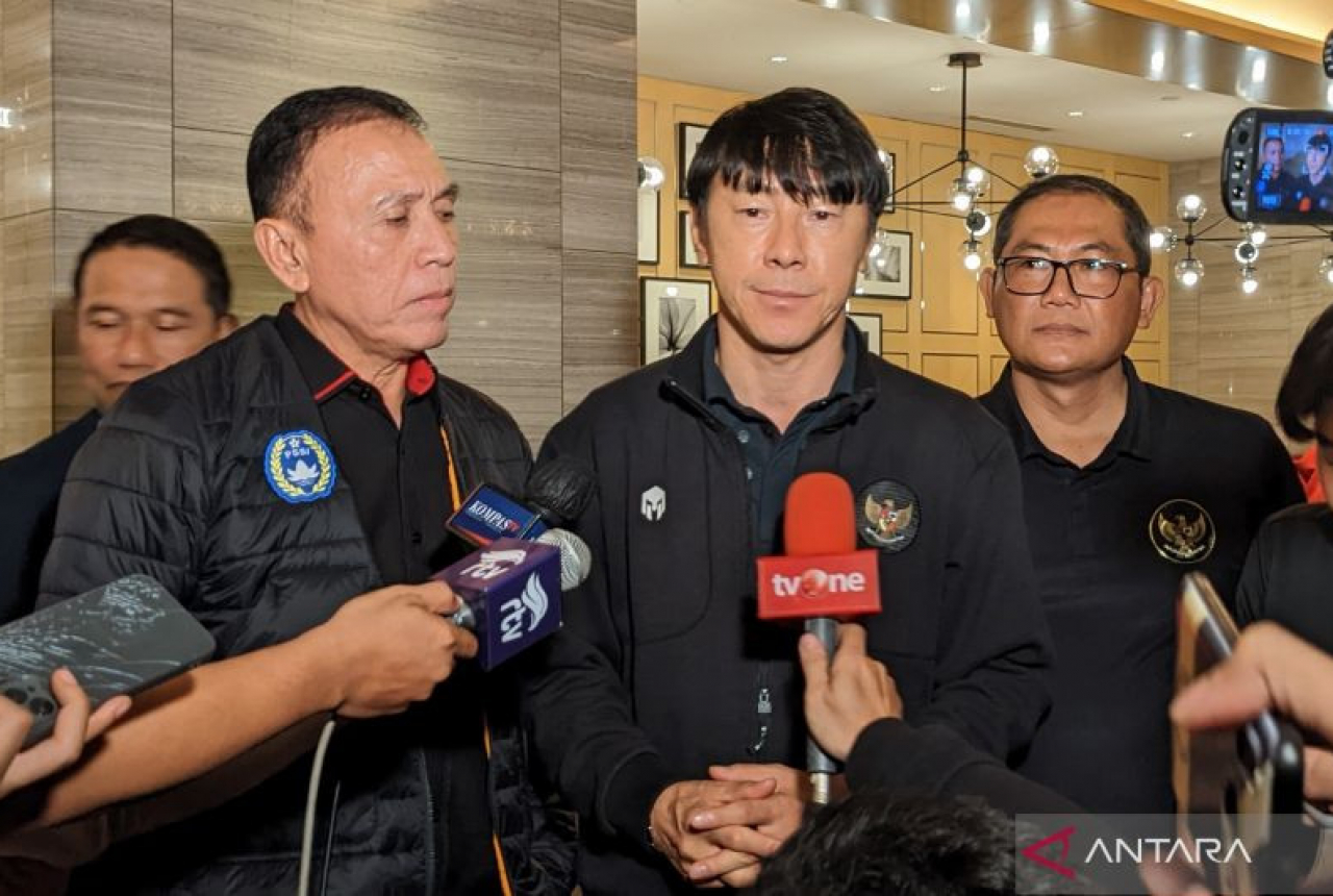 Meski Lelah, Shin Tae-Yong Siap Tangani Timnas Senior dan U-20 - GenPI.co SUMSEL