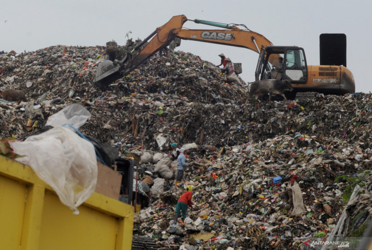 Warga Sumsel Diminta Kurangi Kegiatan Timbulkan Sampah Plastik - GenPI.co SUMSEL