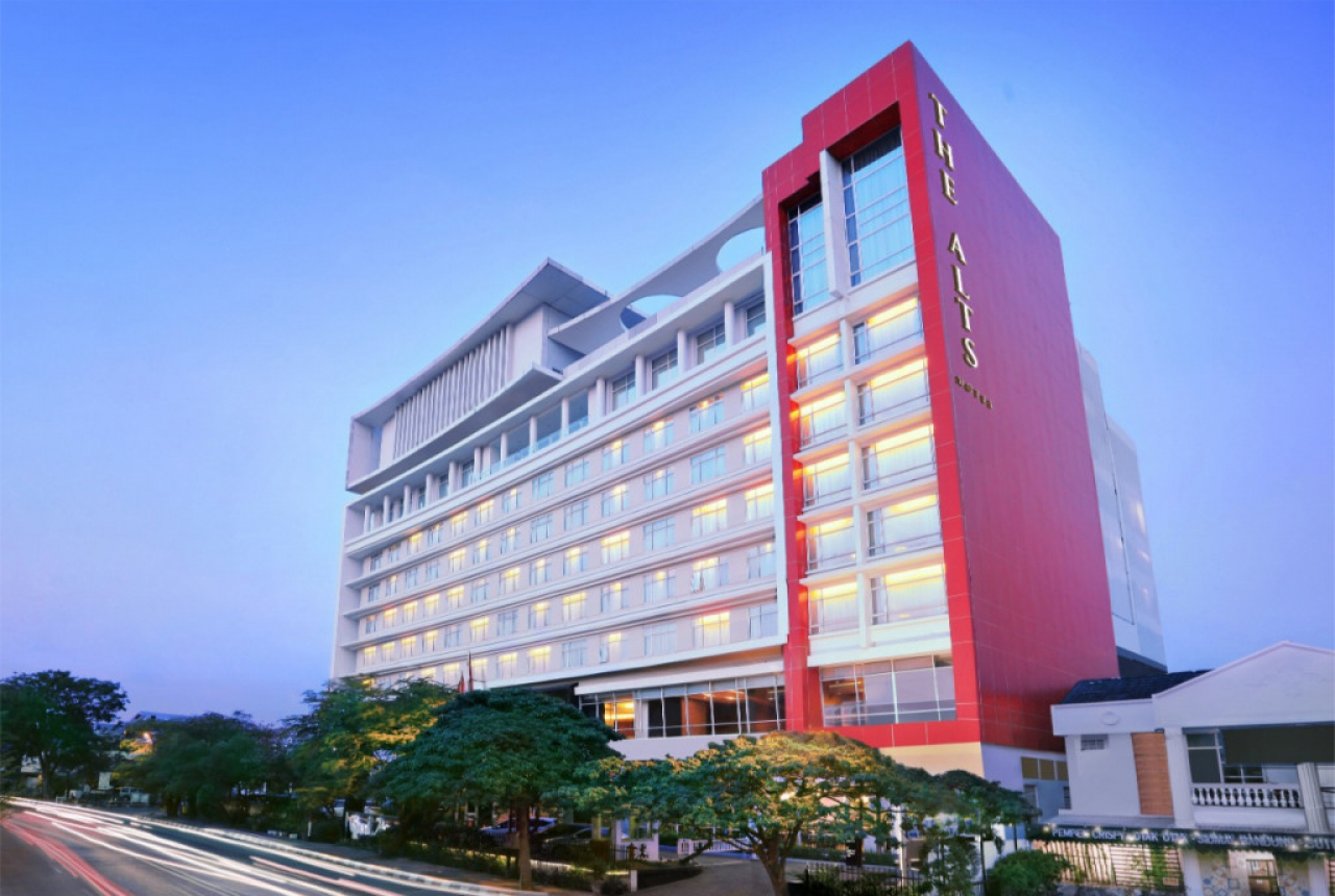 Hotel Murah Bintang 5 di Palembang: Pelayanan Ramah, Kamar Bersih - GenPI.co SUMSEL