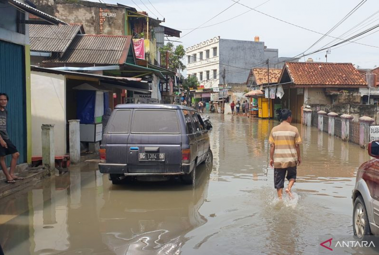 Sebabkan Banjir, Bangunan Liar di Palembang Dibongkar Pemkot - GenPI.co SUMSEL
