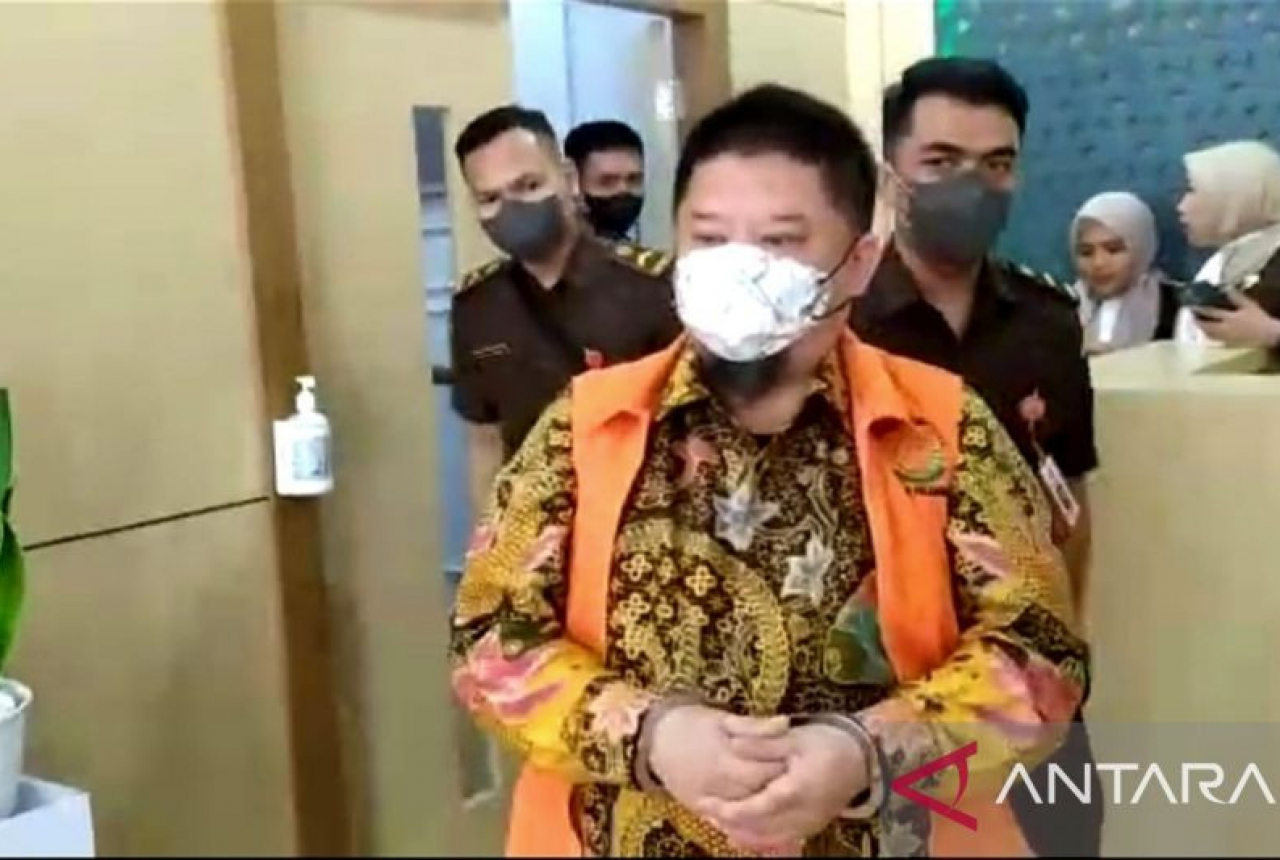 Korupsi Dana Rehabilitasi Hotel di Palembang, Augie Bunyamin Ditahan - GenPI.co SUMSEL