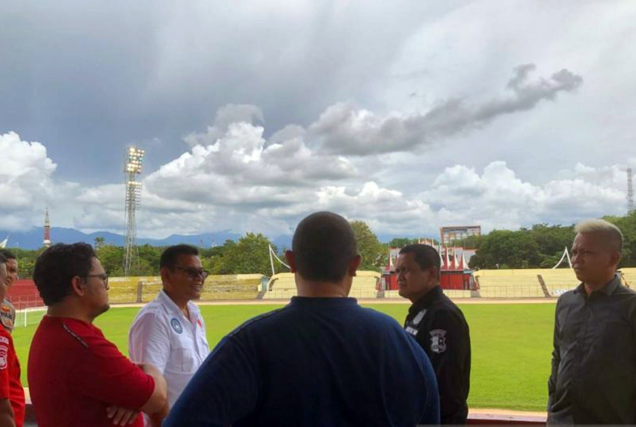 Jelang Liga 2, Stadion Haji Agus Salim Padang Diperiksa Polisi - GenPI.co SUMSEL