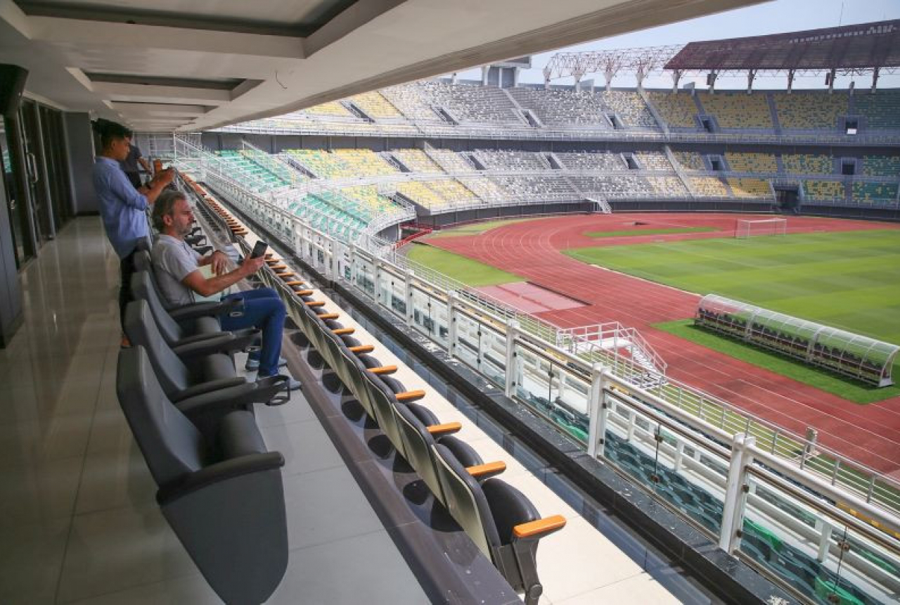 Jalur Disabilitas Stadion GBT Surabaya Bakal Dipindah Jelang Piala Dunia U-20 - GenPI.co SUMSEL