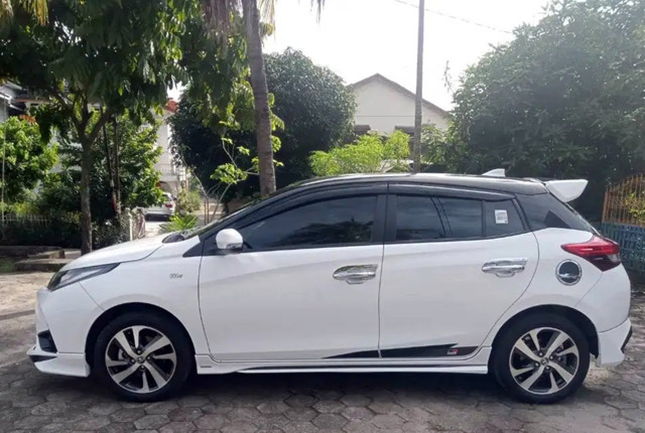 Mobil Bekas Murah di Palembang: Toyota Yaris 2021 Rp 285 Juta - GenPI.co SUMSEL