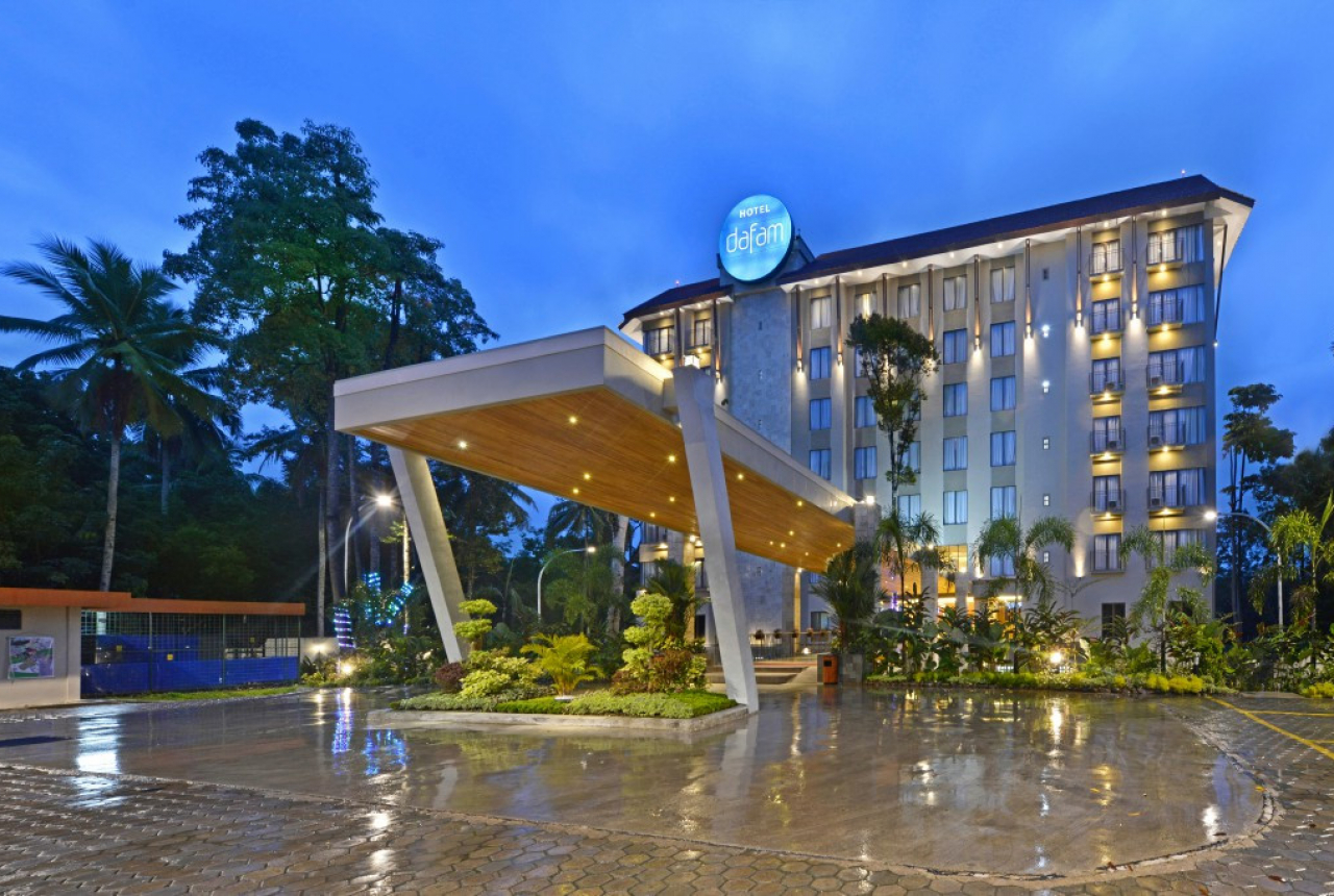 Rekomendasi Hotel Murah Bintang 4 di Lubuklinggau 16 April 2023 - GenPI.co SUMSEL