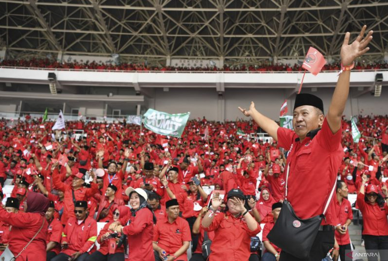 Menpora: SUGBK Siap Gelar Laga Persija Jakarta VS PSM Makassar - GenPI.co SUMSEL