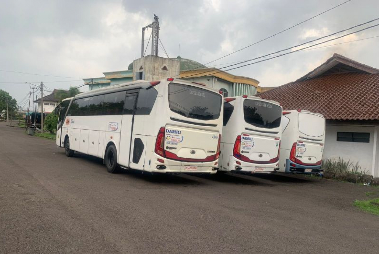 Jemput Jemaah Haji Debarkasi Palembang, Damri Siapkan 9 Bus - GenPI.co SUMSEL