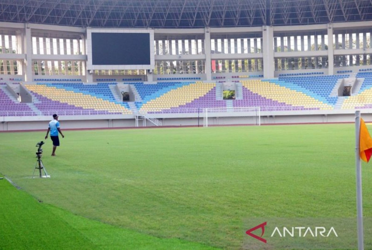 Gibran Beber Persiapan Stadion Manahan Solo Jelang Inspeksi FIFA - GenPI.co SUMSEL