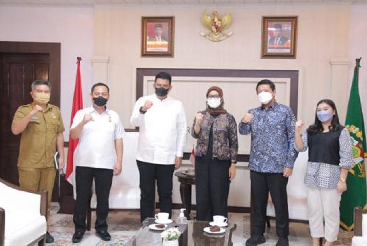 Manuver Bobby Nasution untuk Istri Nelayan di Medan - GenPI.co SUMUT