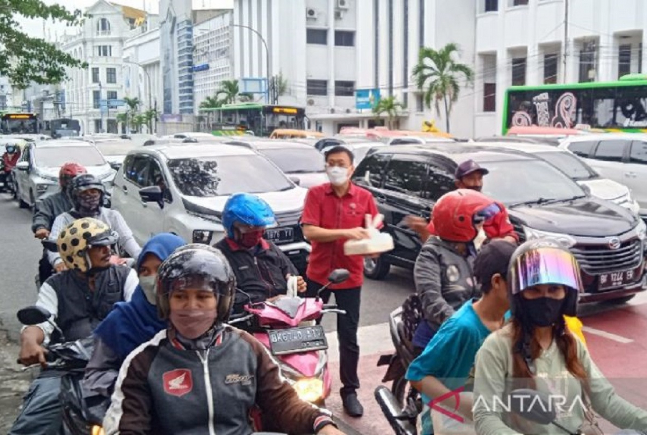Selasa Sore, PDI Perjuangan Medan Turun ke Jalan - GenPI.co SUMUT