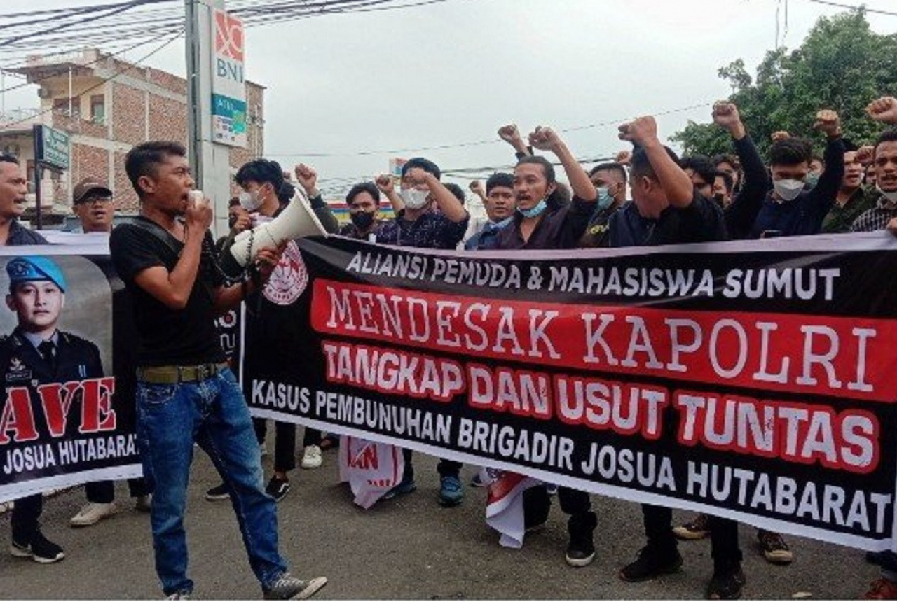 Mahasiswa Demo Polda Sumut, Tuntut Kasus Brigadir J Tuntas - GenPI.co SUMUT