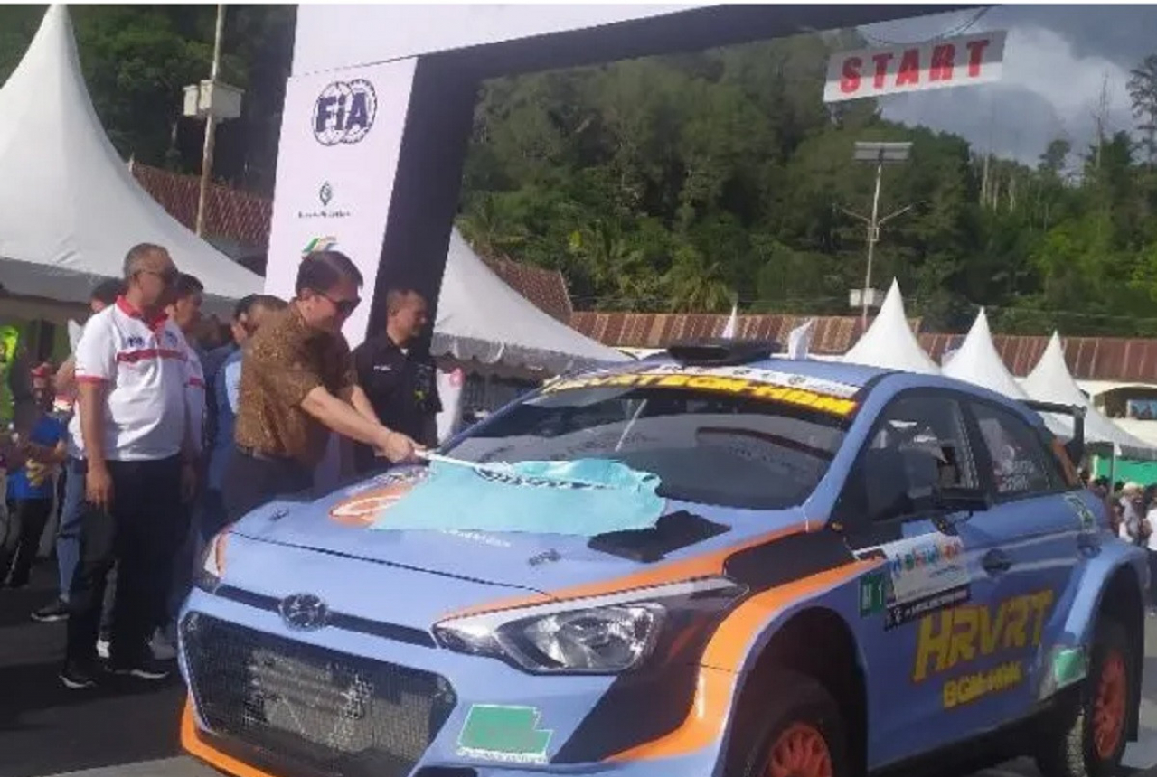 65 Pereli Ikuti Danau Toba Asia Pasific Rally Championship - GenPI.co SUMUT